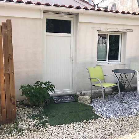 Le Studio Au Calme A Royan Exterior photo