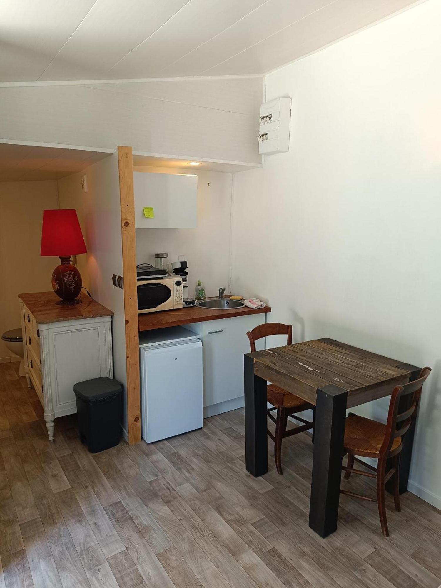 Le Studio Au Calme A Royan Exterior photo